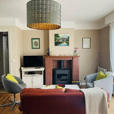 Maison Cambo-les-bains, 3 Pièces, 4 Personnes - Fr-1-495-66
